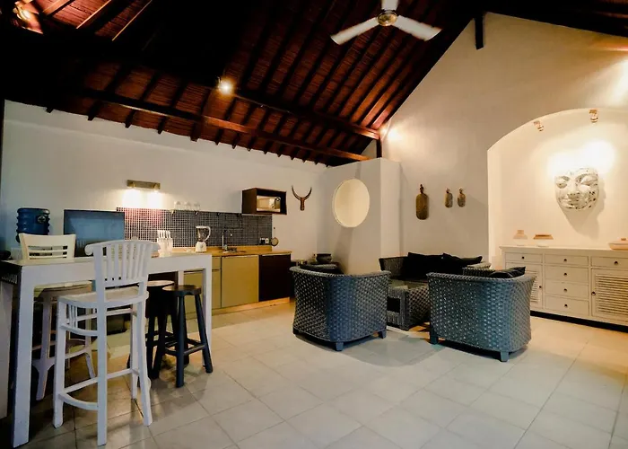 Dewi Seminyak (Bali)